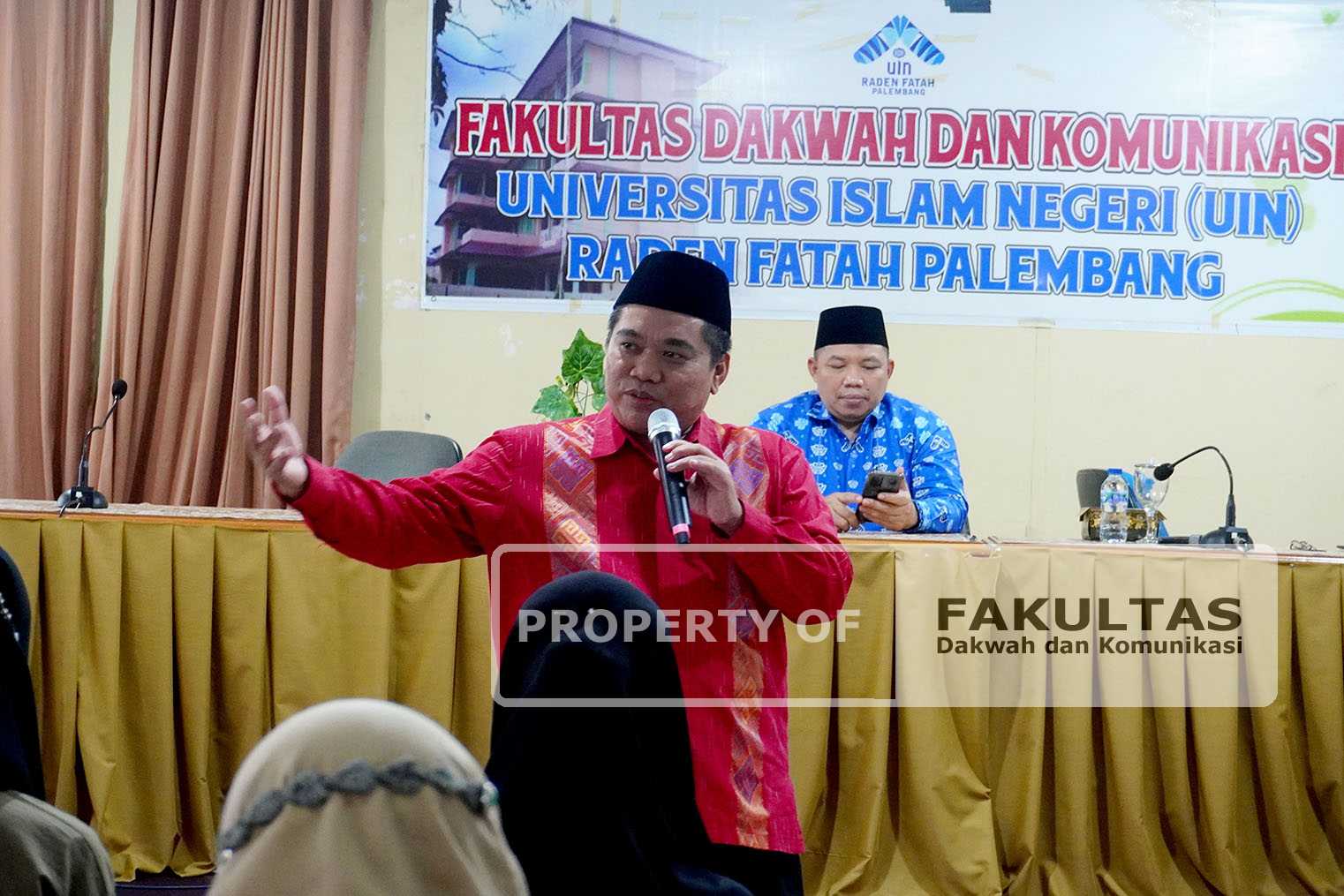 Visiting Professor ke FDK UIN Rafah, Prof Ilyas Supena Berbagi Trik Jitu Penelitian Dakwah
